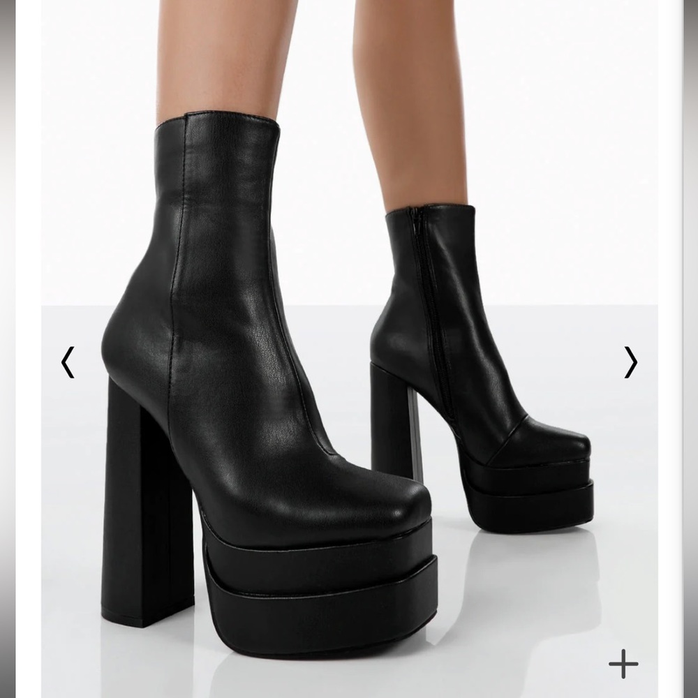 Public desire SUPINE BLACK PU CHUNKY PLATFORM HIGH HEELED ANKLE BOOTS
